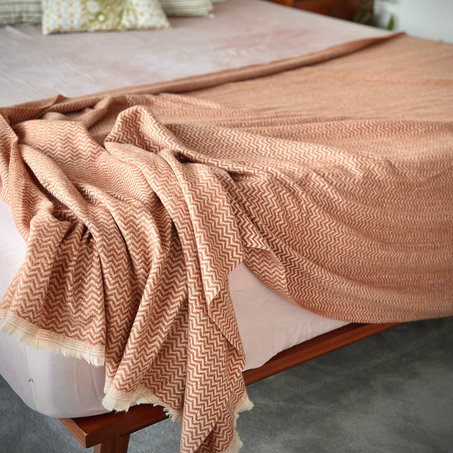 Cashmere Throw - Orange Brown