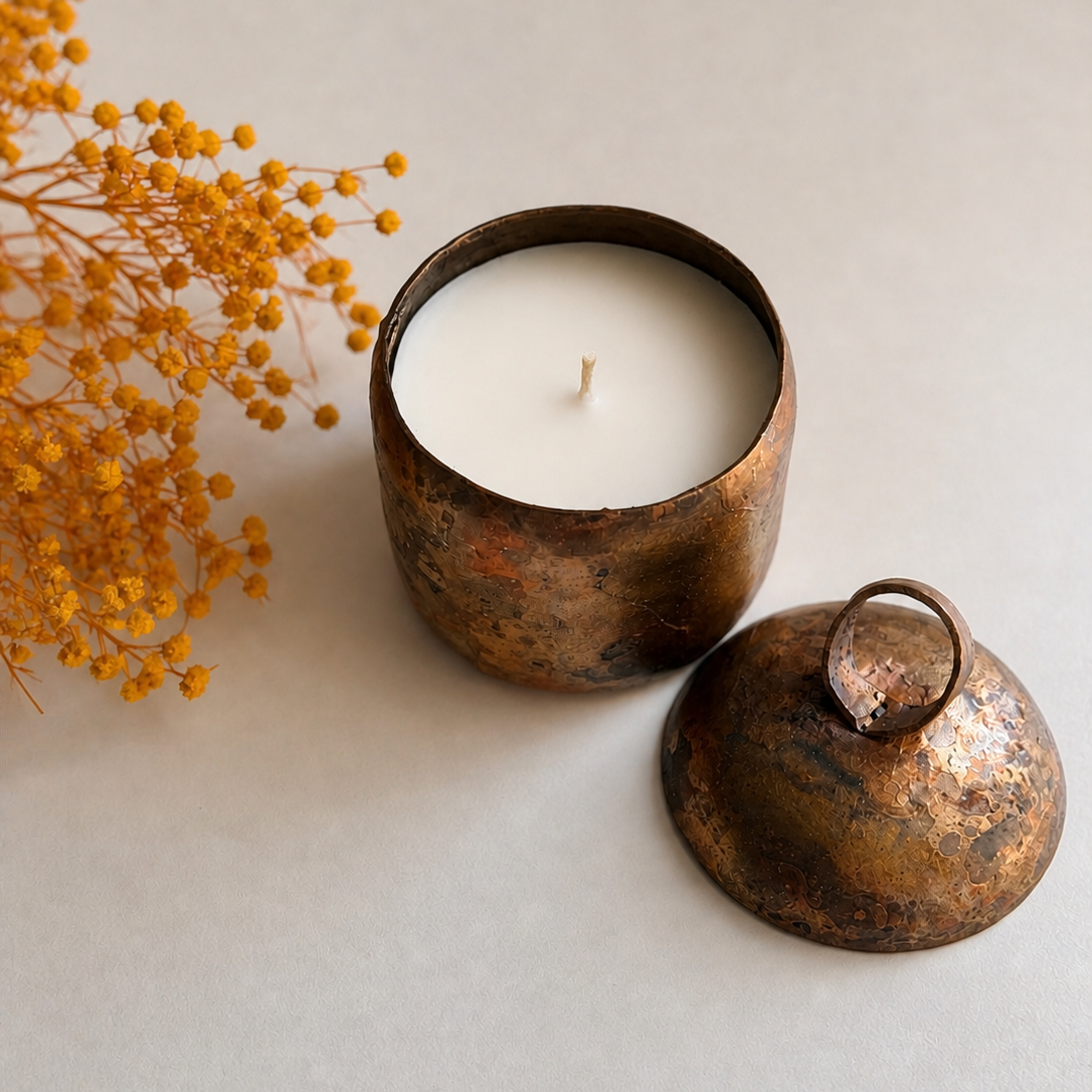 Hand-beaten Himalayan bell candle in brass and bronze